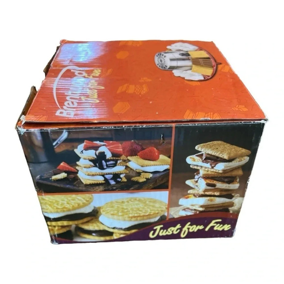 Brentwood S’mores maker Just For Fun Make S’mores Indoors No Open Flames 🔥 - Picture 3 of 5